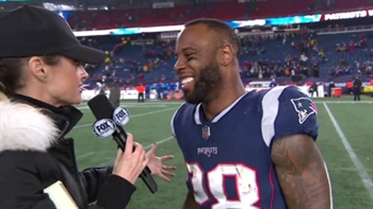 Erin Andrews talks with James White after the Patriots win over the Vikings