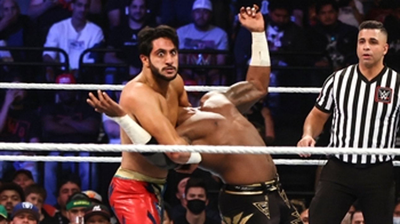 Mansoor vs. Cedric Alexander: Raw, Oct. 18, 2021