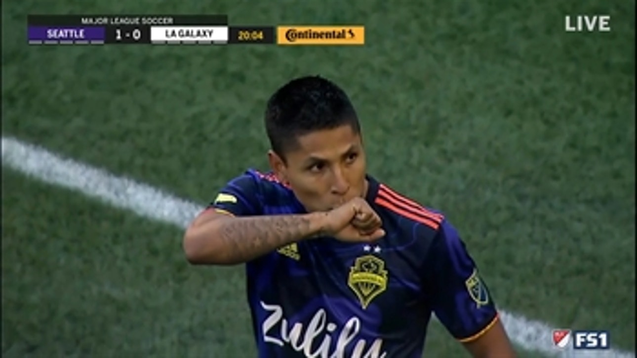 Raúl Ruidíaz puts Sounders up 1-0 early on Galaxy with dazzling goal