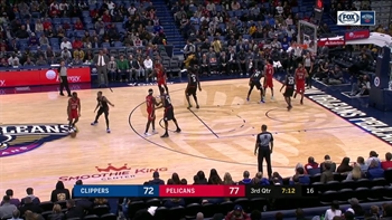 HIGHLIGHTS: Derrick Favors Cleans It up
