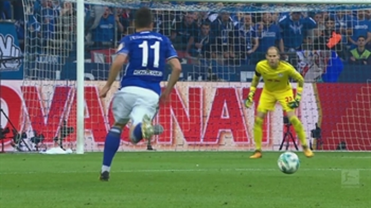 Yevhen Konoplyanka scores for Schalke against RB Leipzig ' 2017-18 Bundesliga Highlights