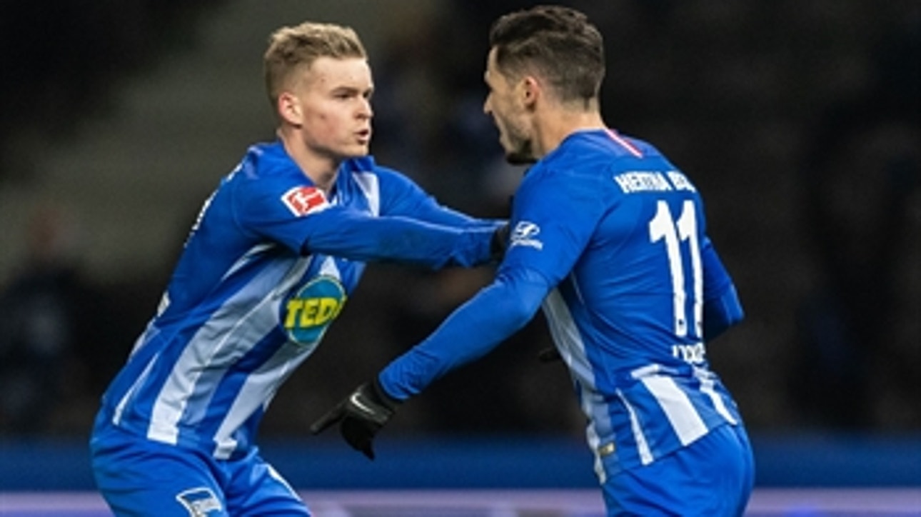 Hertha BSC Berlin's Mathew Leckie brings it level vs. Augsburg