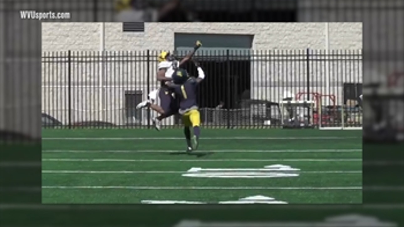 West Virginia WR makes sick 1-handed grab … but then gets a lesson from Odell Beckham Jr. on manners