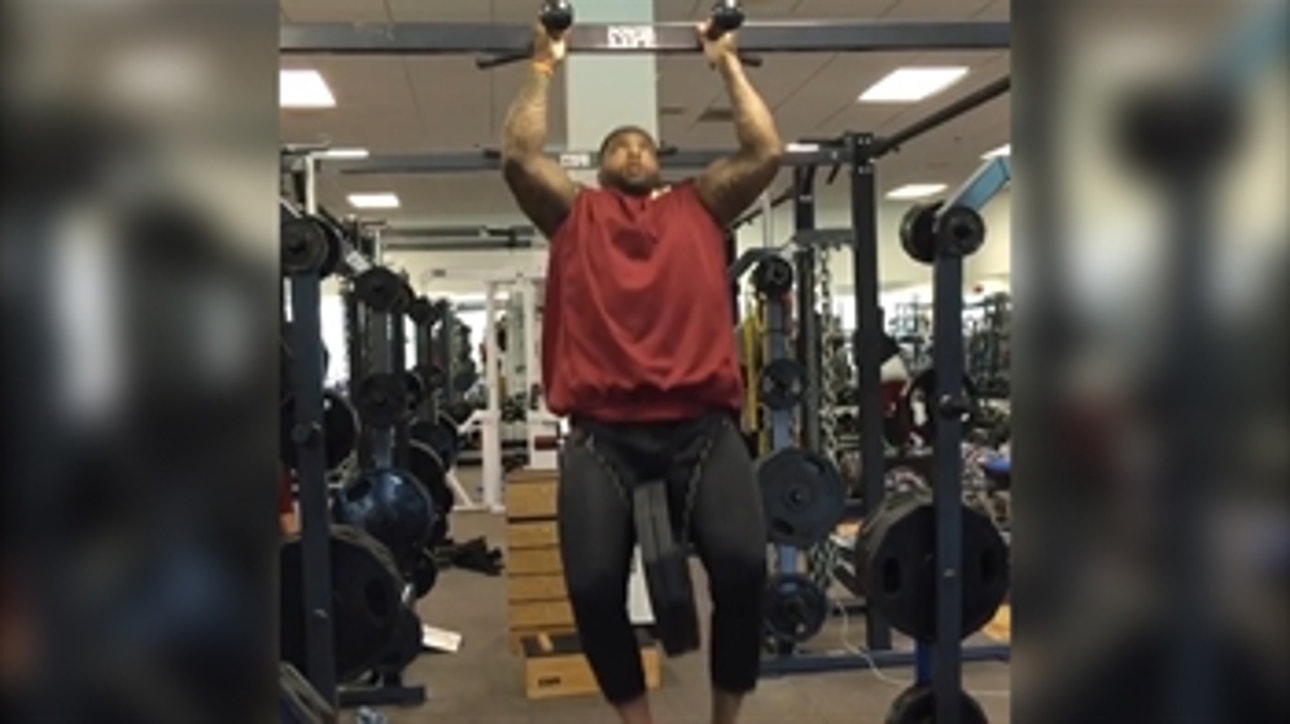 Washington's Trent Williams is 320 pounds and can do some ridiculous pull-ups