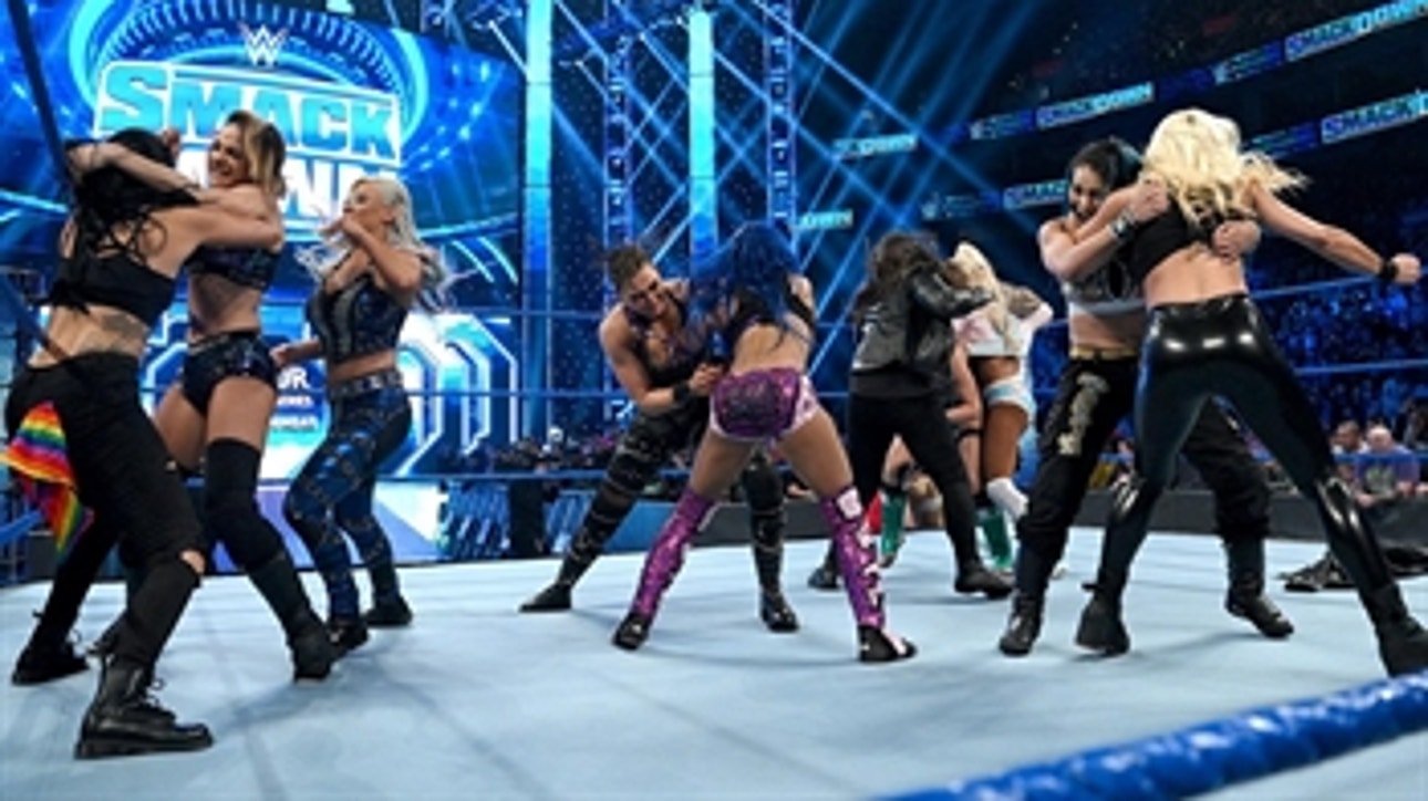 Sasha Banks, Nikki Cross, Carmella & Dana Brooke vs. Rhea Ripley, Mia Yim, Tegan Nox & Dakota Kai: SmackDown, Nov. 16, 2019