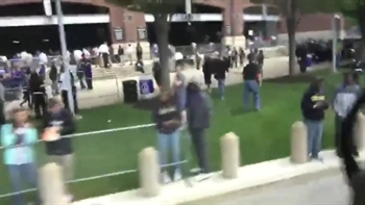 Beat The Ravens! Catch Bengals Carlos Dunlap heading to the game - PROcast