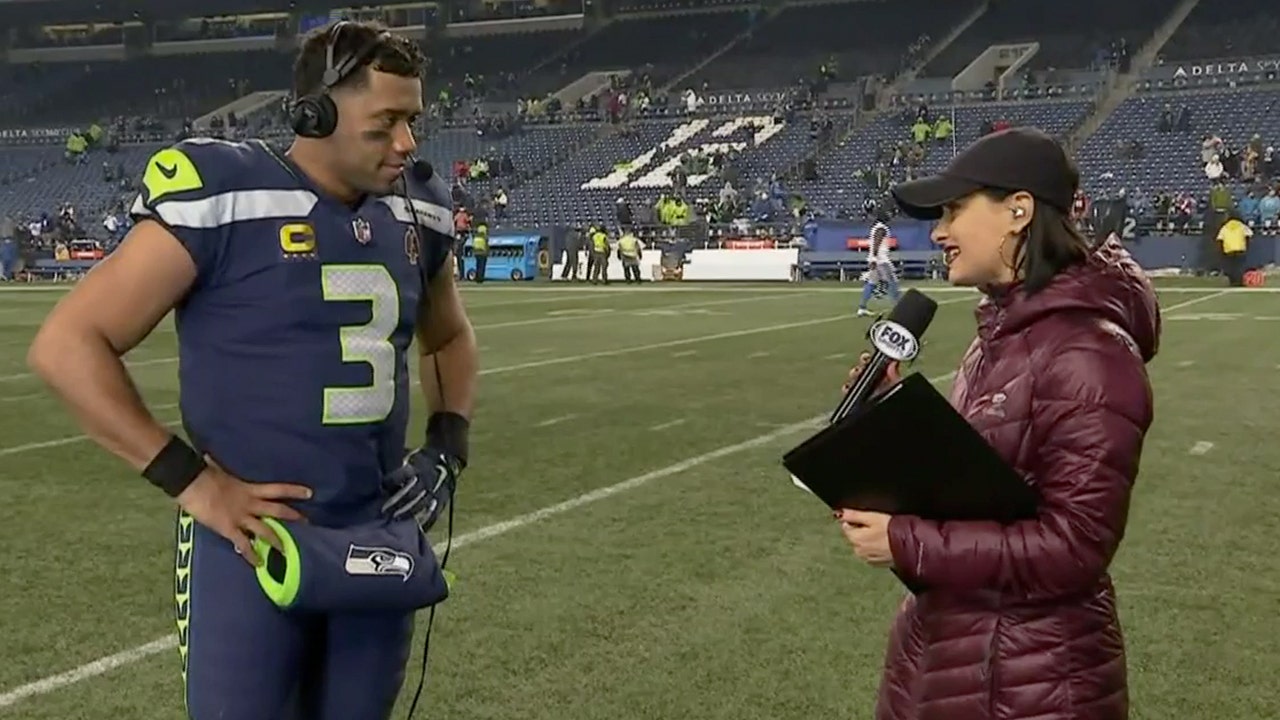 'Today, we were able to put the whole game together' — Russell Wilson speaks with Megan Olivi after Seahawks' dominant win
