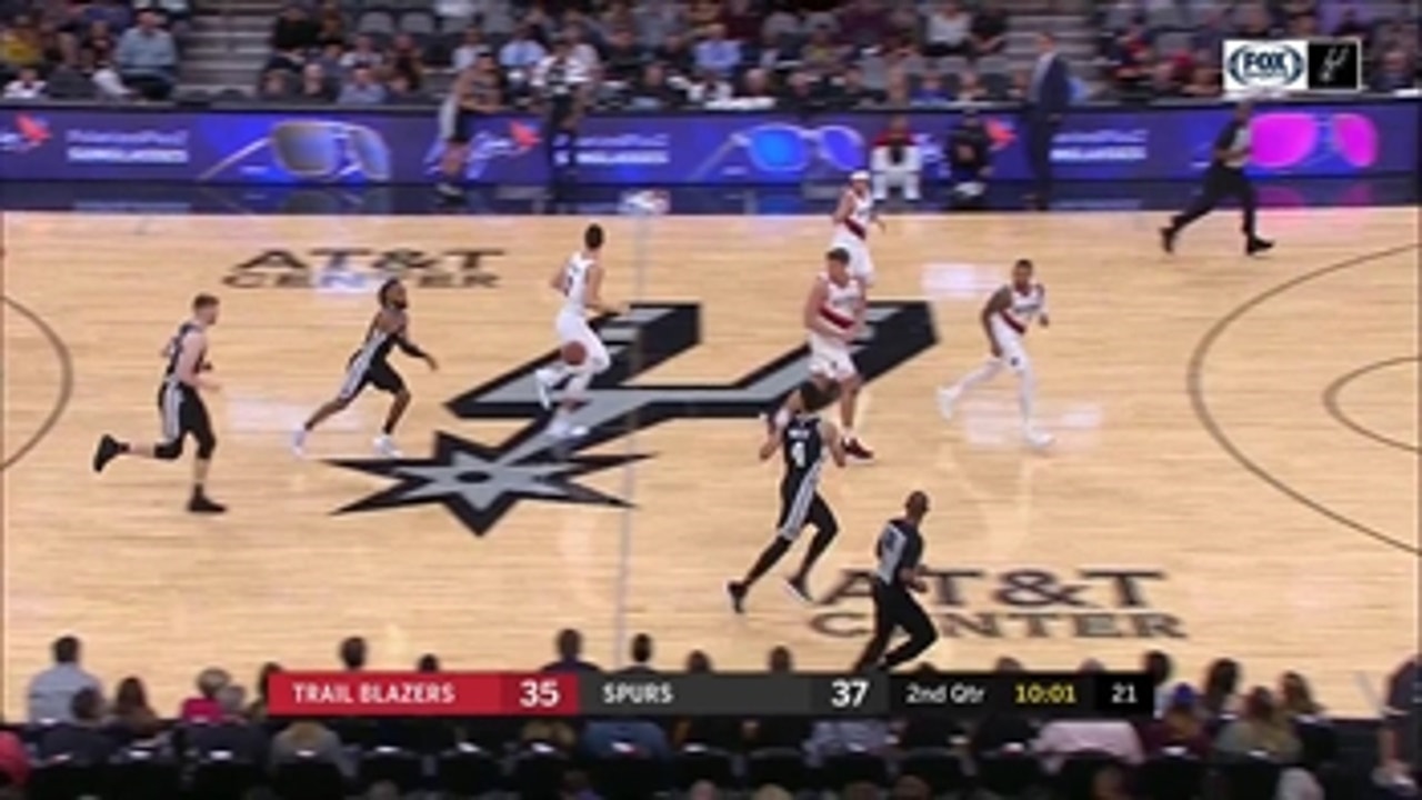 HIGHLIGHTS: Derrick White Dances through the paint for Two