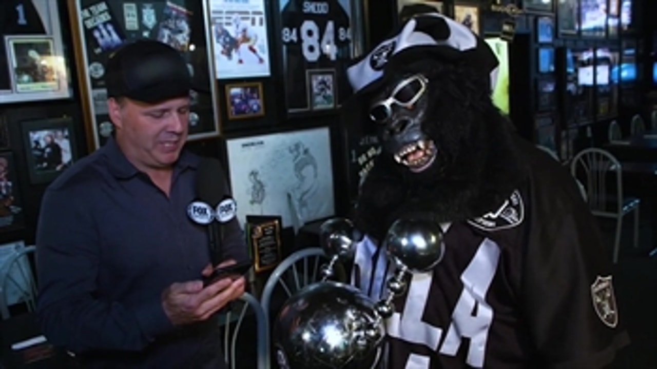 Cousin Sal tries to get under Raiders fans' skin with (fake) mean Tweets