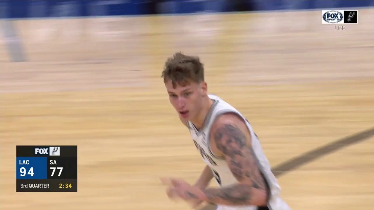 HIGHLIGHTS: Luka Samanic Puts them to Sleep with the Euro-Step