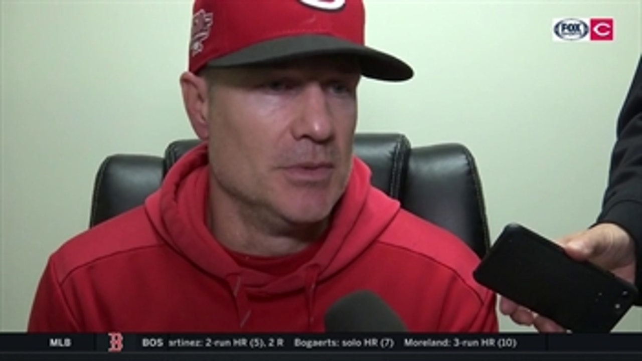 David Bell tips cap to Mike Fiers on no-hitting Cincinnati