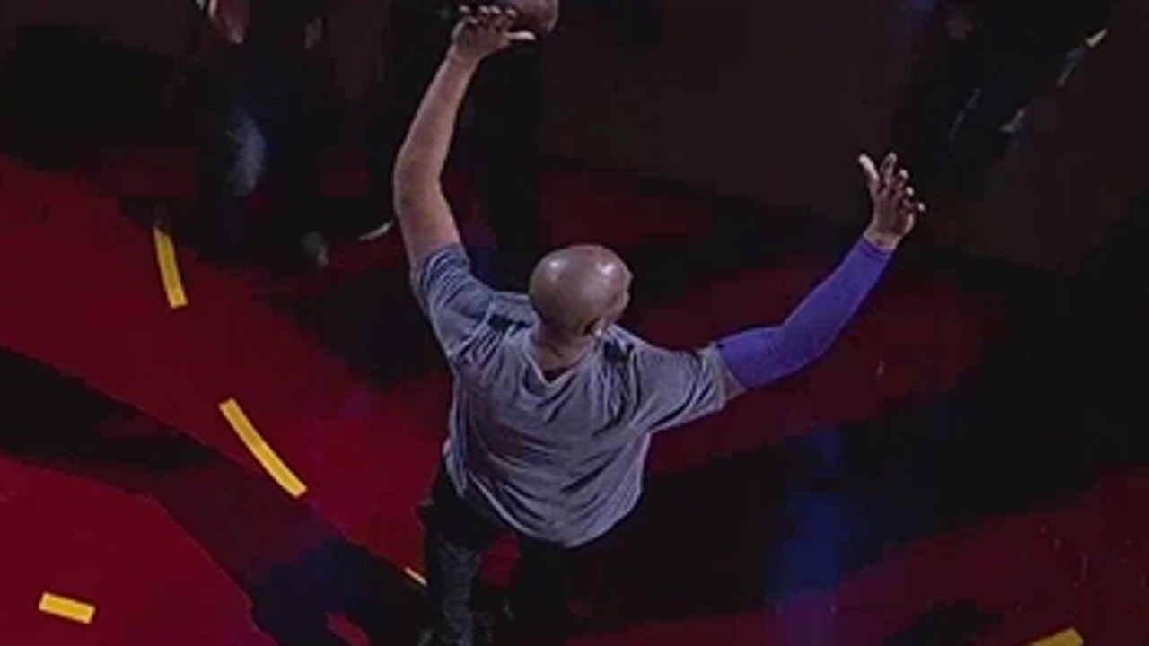 Kobe Bryant got a special introduction prior to his final game in Cleveland
