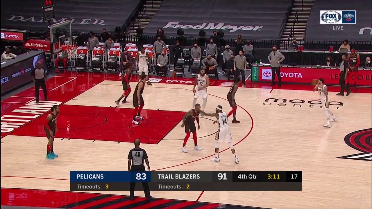 HIGHLIGHTS: Brandon Ingram With the Dunk in the 4th Quarter