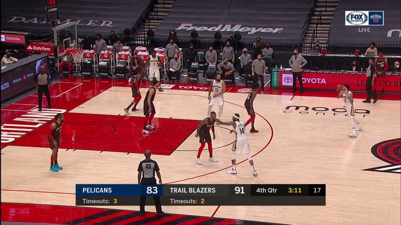 HIGHLIGHTS: Brandon Ingram With the Dunk in the 4th Quarter