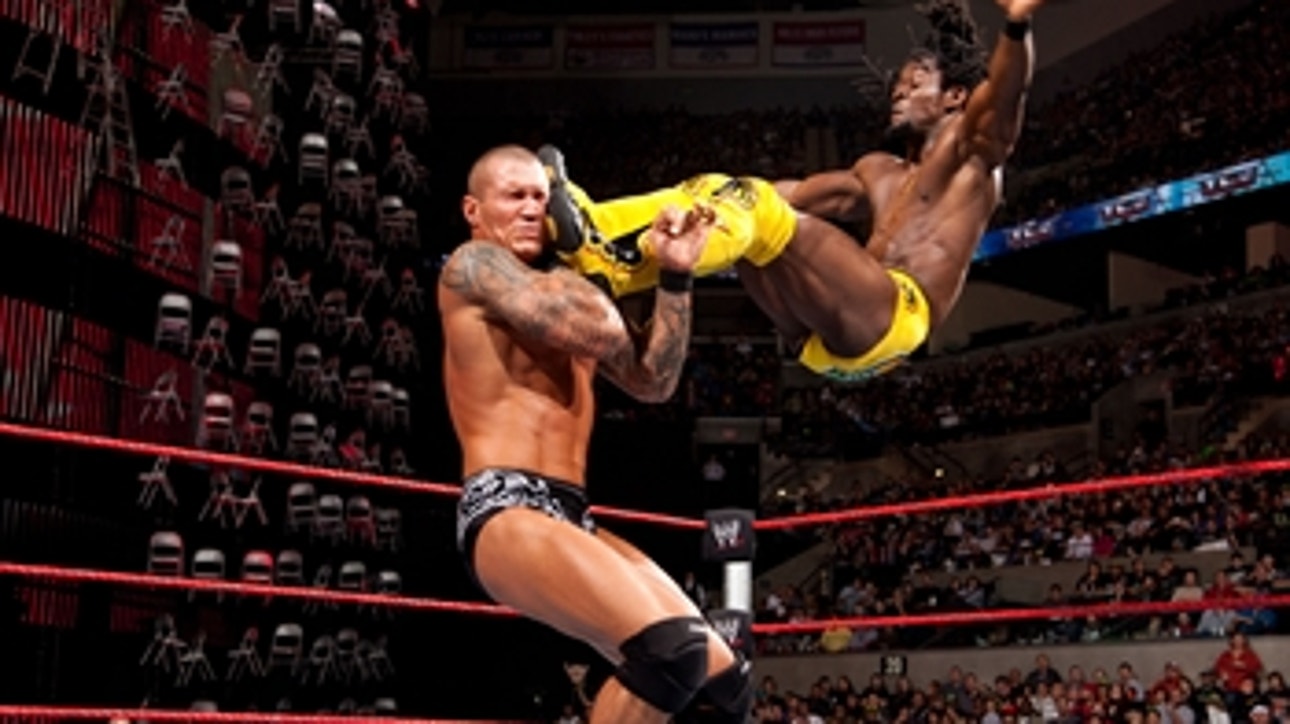 Kofi Kingston vs. Randy Orton: WWE TLC 2009 (Full Match)
