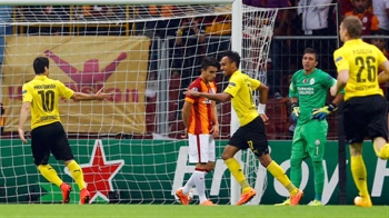 Aubameyang brace doubles Dortmund advantage