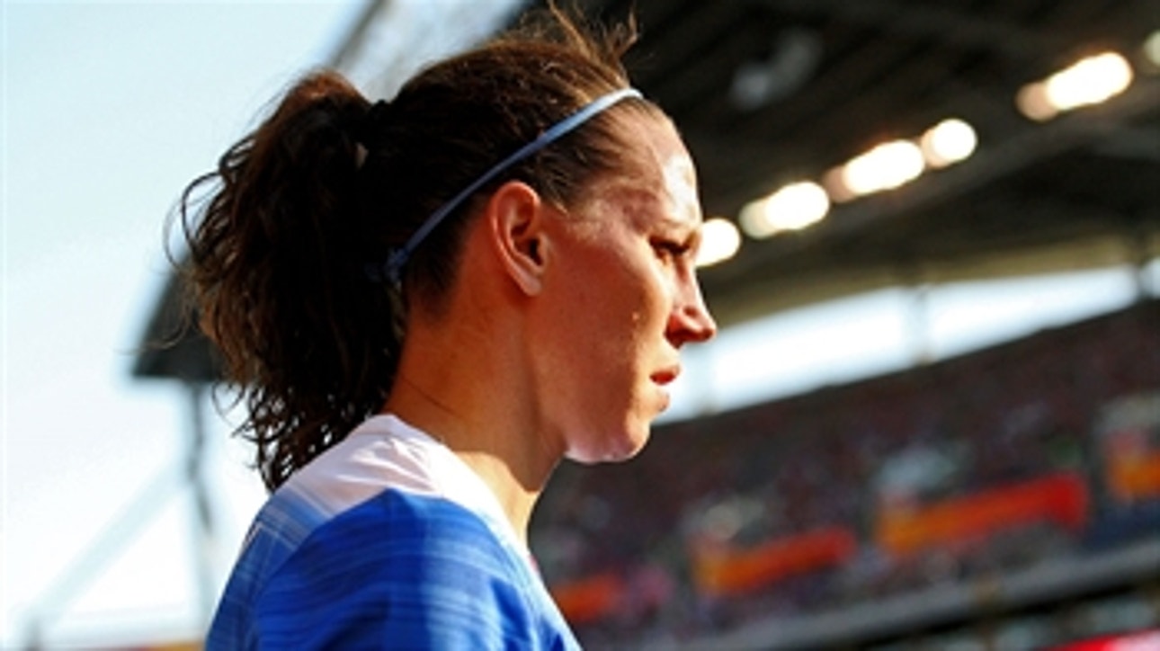 Lloyd, Samuelson get into ugly collision - FIFA Women's World Cup 2015 Highlights