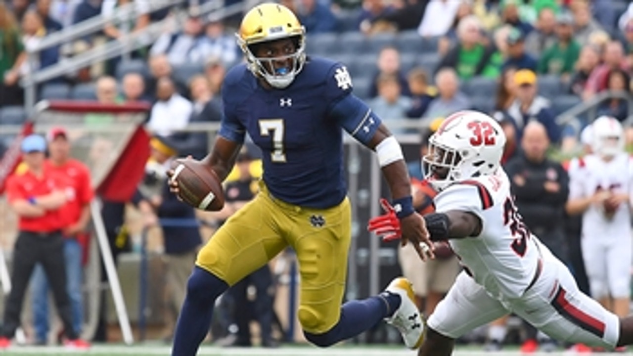 No. 8 Notre Dame holds off Ball State 24-16