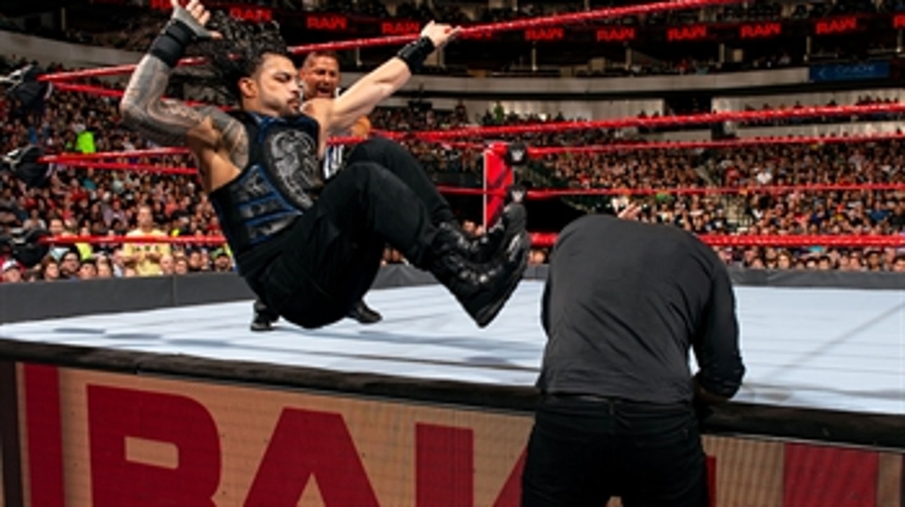 Roman Reigns vs. Baron Corbin – Universal Title Match: Raw, September 17, 2018 (Full Match)