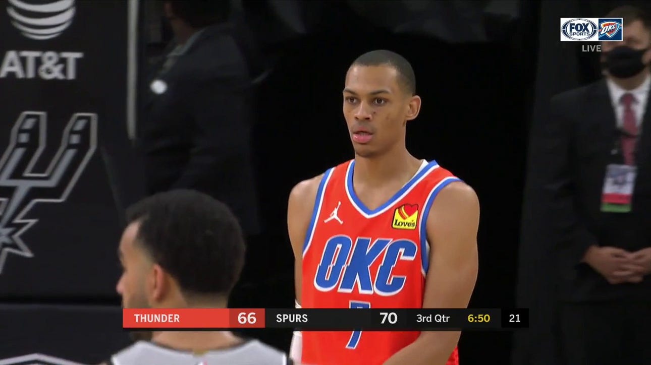 HIGHLIGHTS: Darius Bazley Steal Leads to Fastbreak Dunk