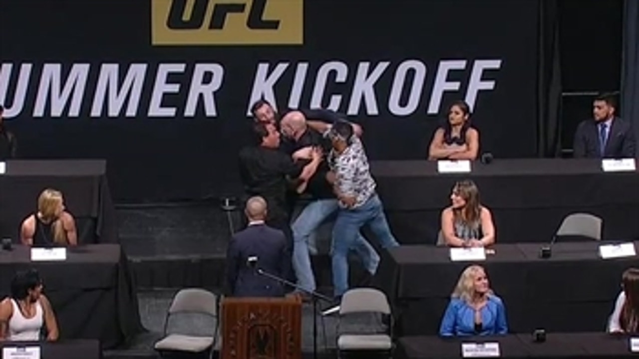 Kevin Lee and Michael Chiesa get into fight during press conference ' UFC ON FOX