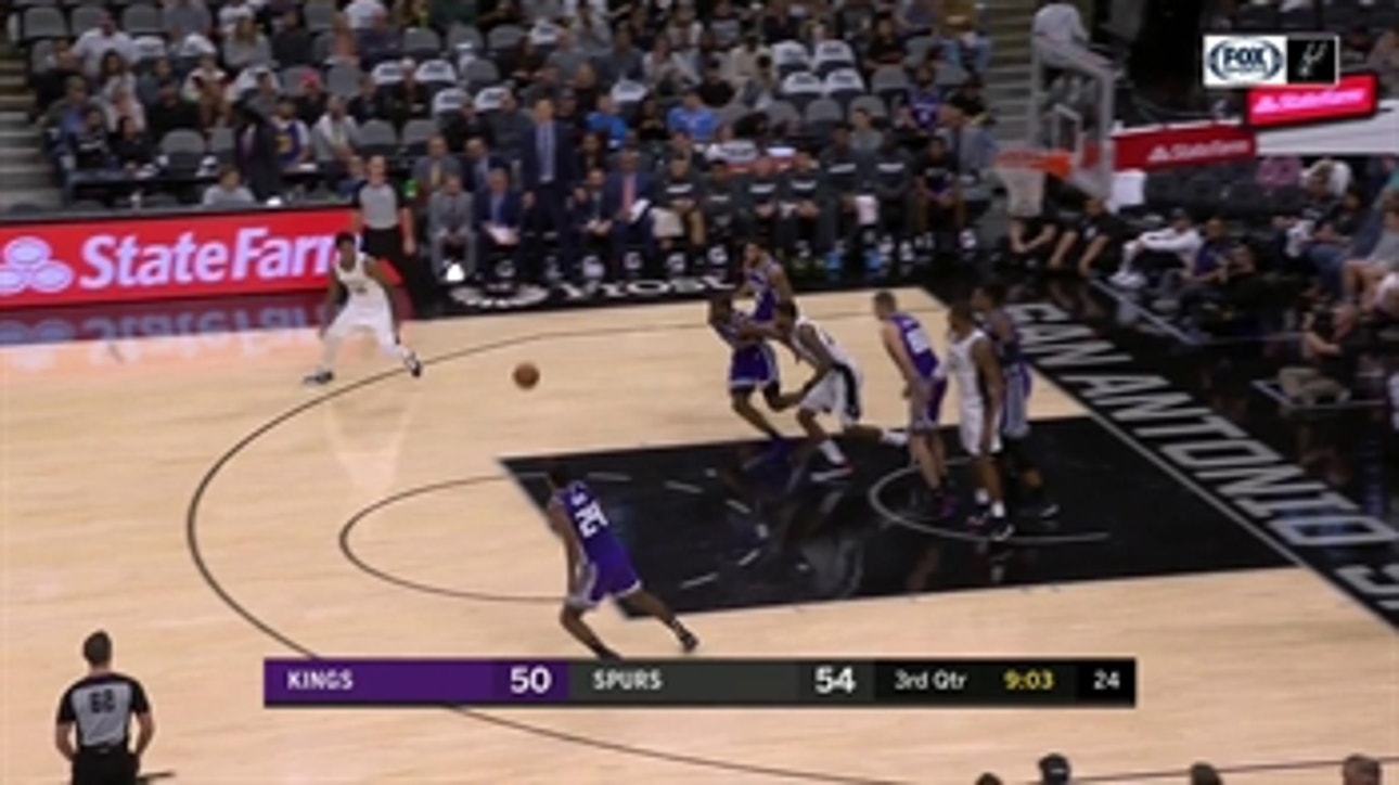 HIGHLIGHTS: Bryn Forbes Nails a 3-Pointer in the 3rd