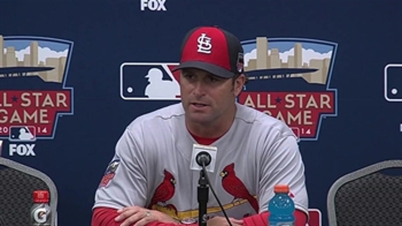 Matheny defends Wainwright: He's out there to compete