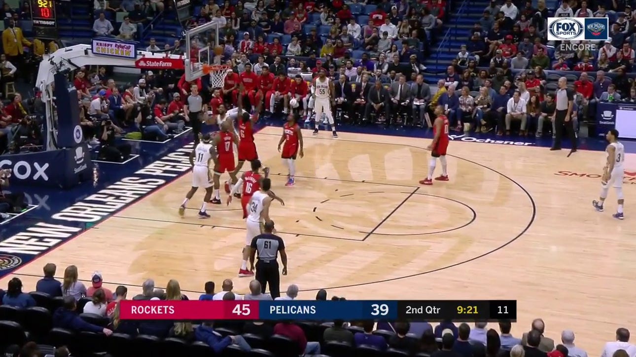 WATCH: Jrue Holiday wraparound assist to Okafor | Pelicans ENCORE