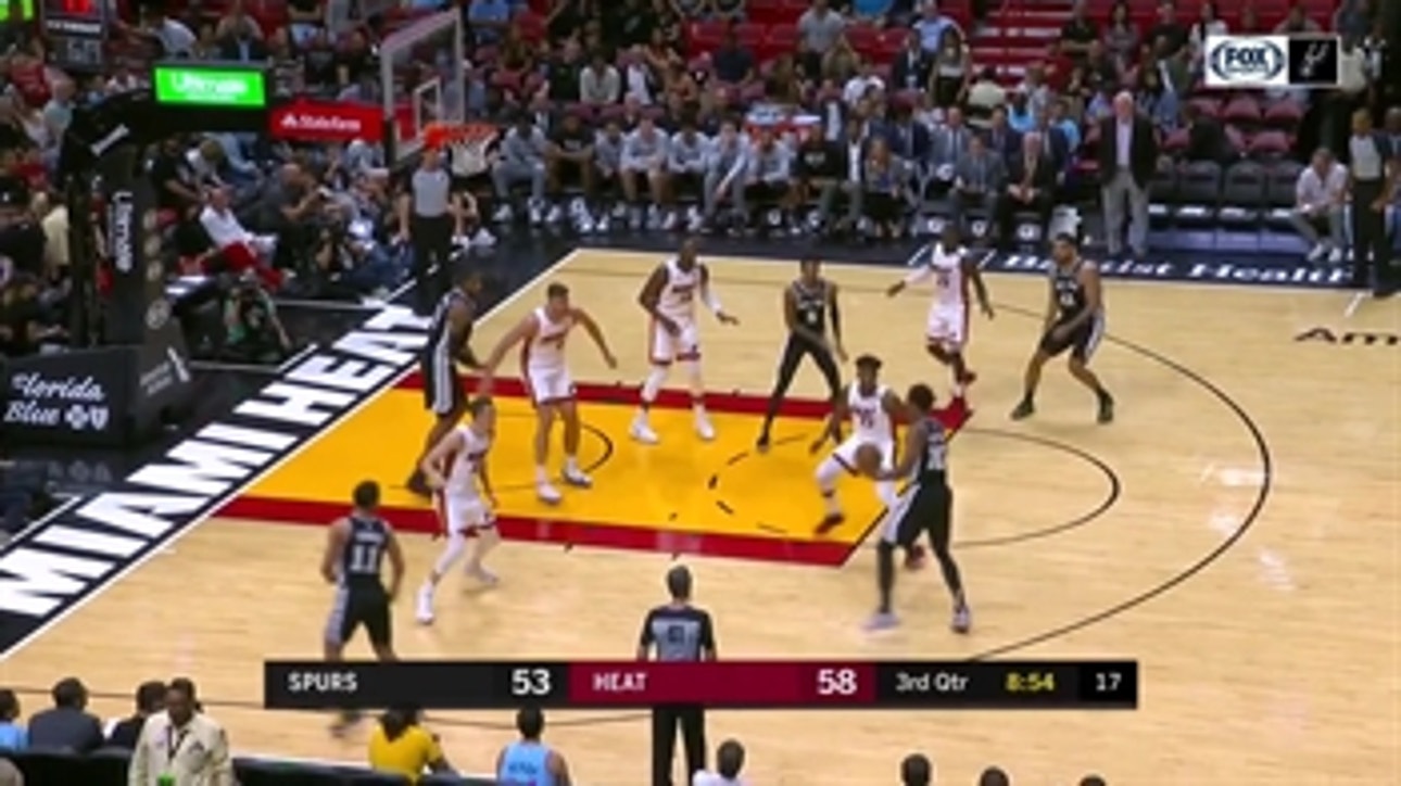 HIGHLIGHTS: DeMar DeRozan Hits the Step-Back Jumper