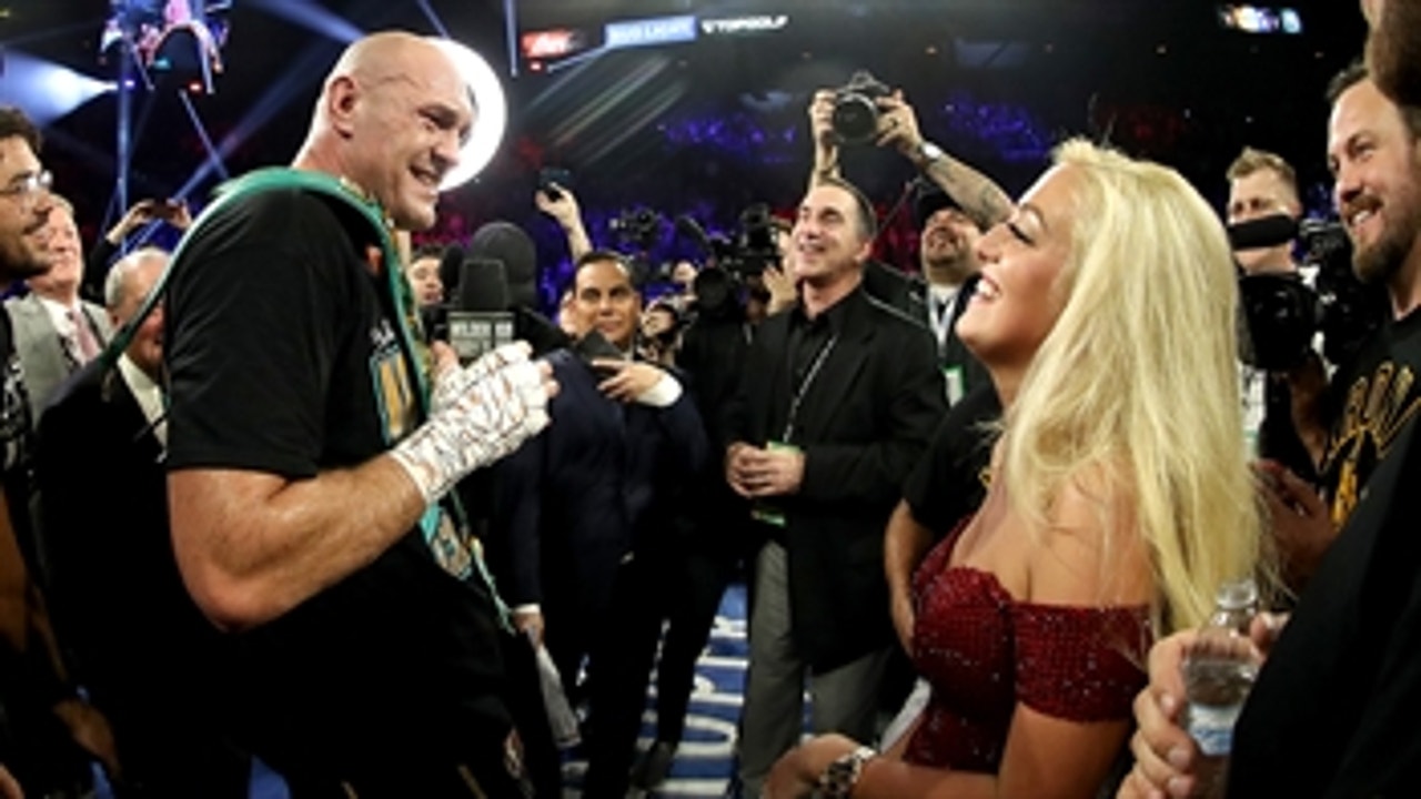 Tyson Fury sings 'American Pie' after beating Deontay Wilder during postfight interview