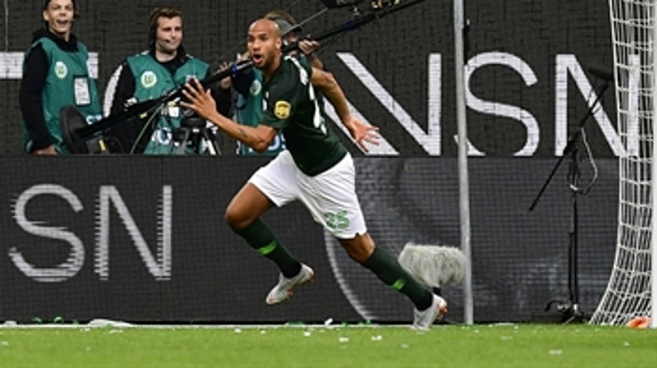 John Brooks header gives Wolfsburg an early  lead over Schalke 04 | 2018-19 Bundesliga Highlights