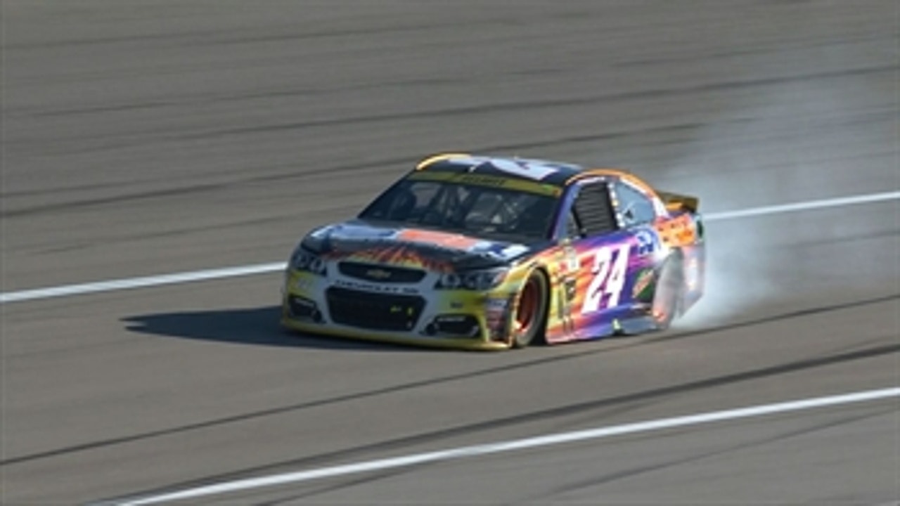 CUP: Chase Elliott Suffers Multiple Tire Issues - Kansas 2016