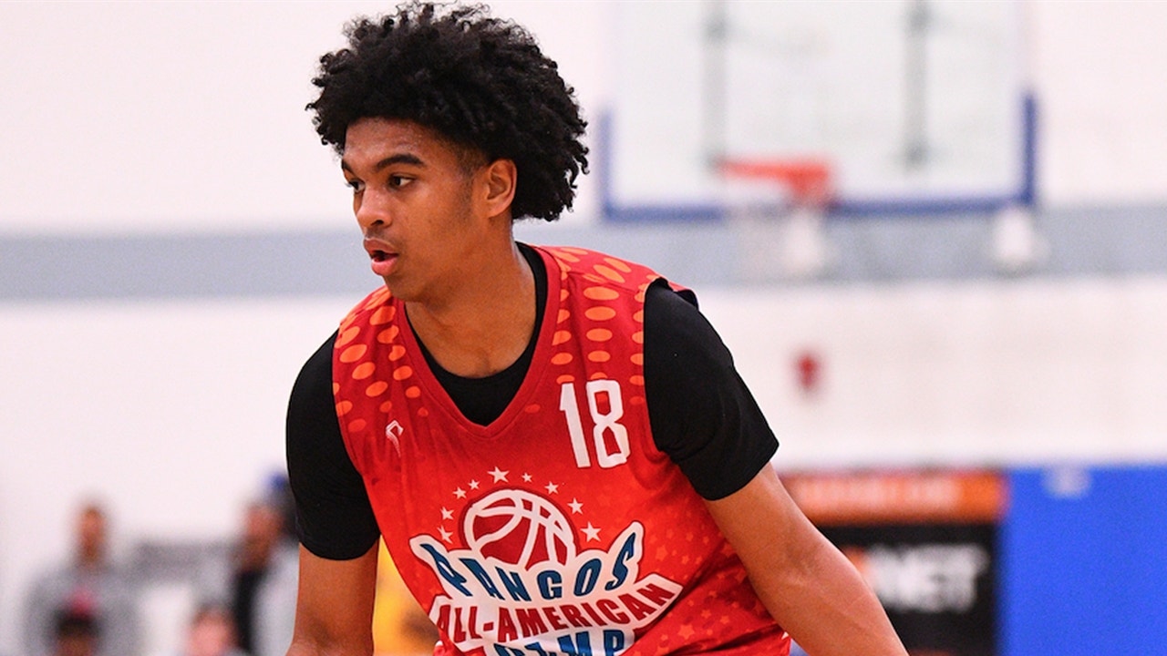 2022 5-Star Recruit, Skyy Clark, on His Final Eight, Relationship with Emoni Bates and more | Titus & Tate