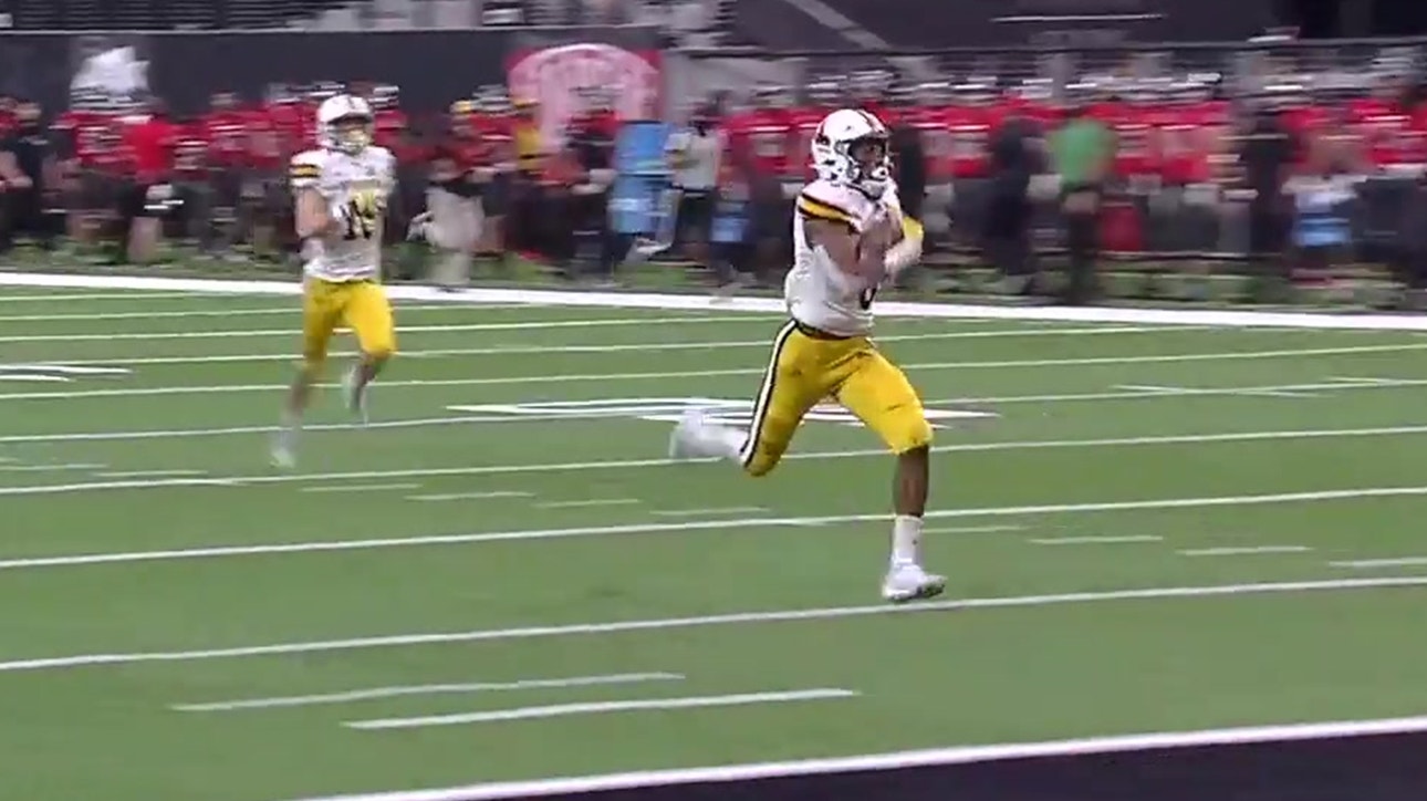 Wyoming RB Xazavian Valladay takes 78-yard run to the house for a touchdown vs. UNLV