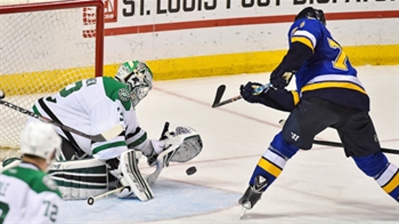 Stars hang on to beat Blues