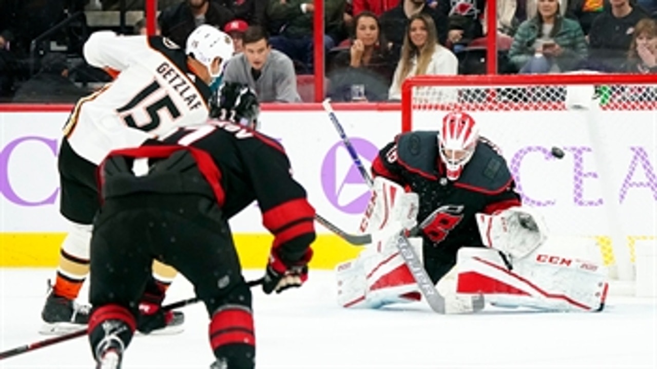 Hurricanes' difficult West Coast swing continues with loss to Sharks