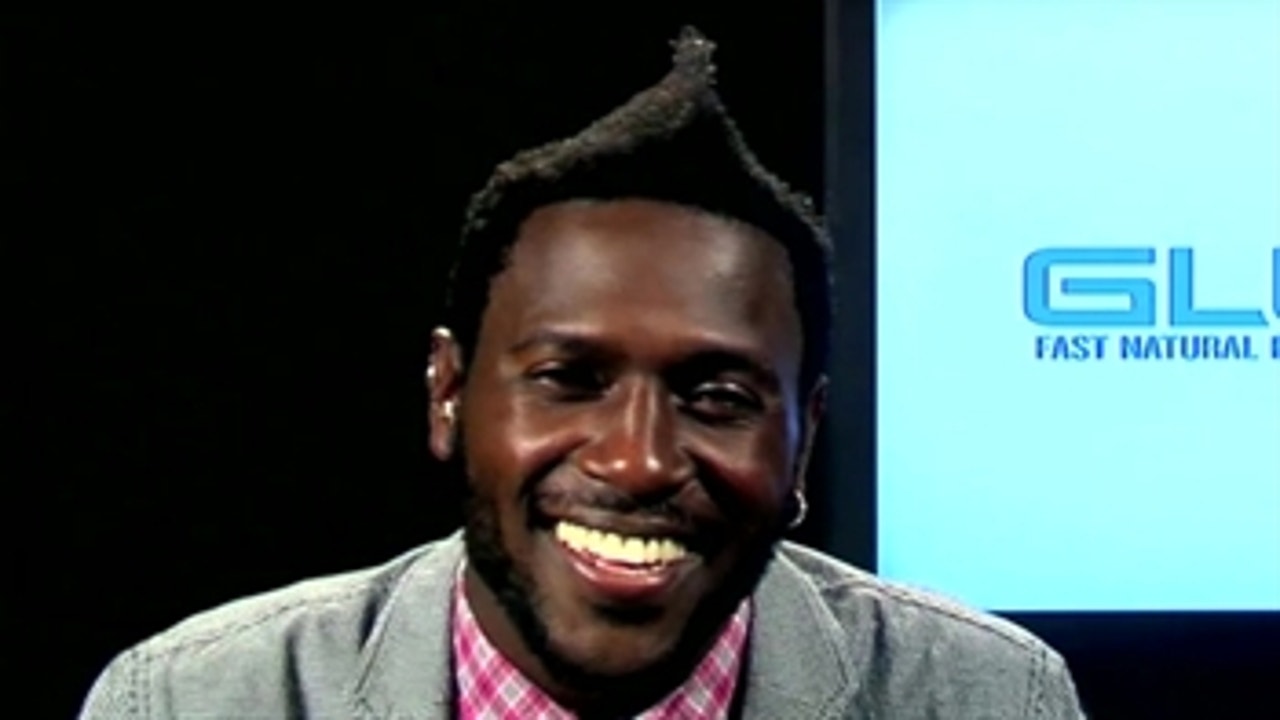 What's up with Antonio Brown's hair?