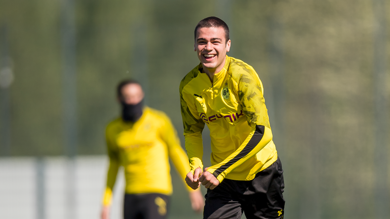 Dortmund's Gio Reyna: 'just bragging rights,' on the line vs Weston McKennie and Schalke