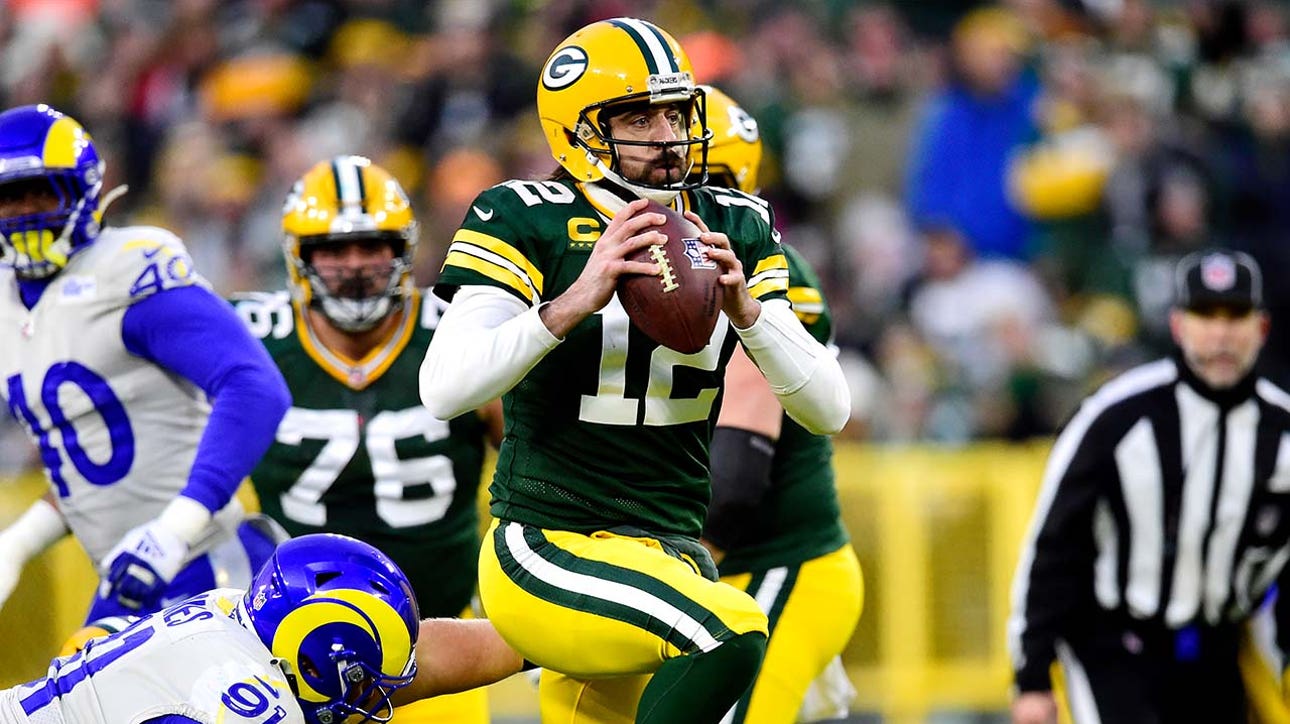 Aaron Rodgers delivers for Packers despite battling a toe injury in 36-28 win over Rams