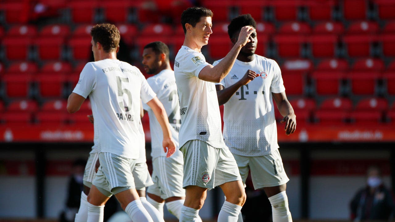 Lewandowski back to scoring ways as Bayern Munich defeat Union Berlin 2-0 | FOX SOCCER