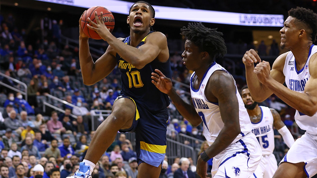 Justin Lewis drops a career-high 33 points, Marquette holds off Seton Hall in 73-63 victory