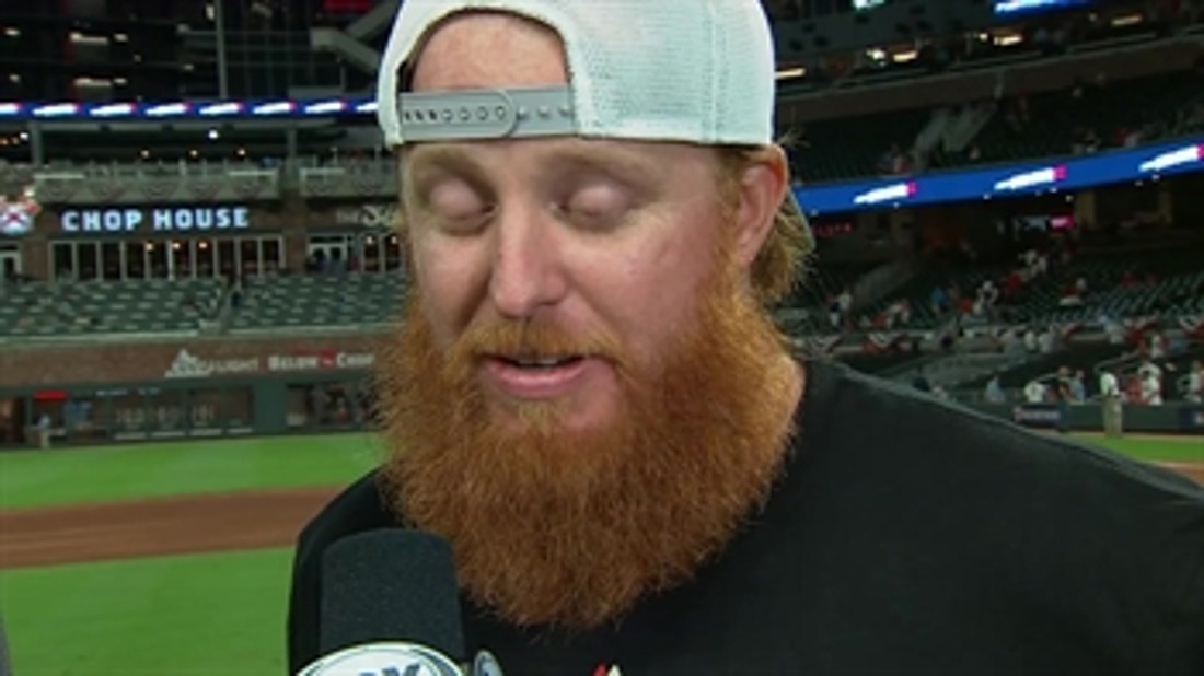 Justin Turner Shaves His Ginger Beard!