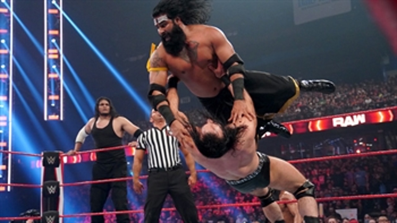 Drew McIntyre vs. Veer & Shanky – Handicap Match: Raw, Aug. 2, 2021