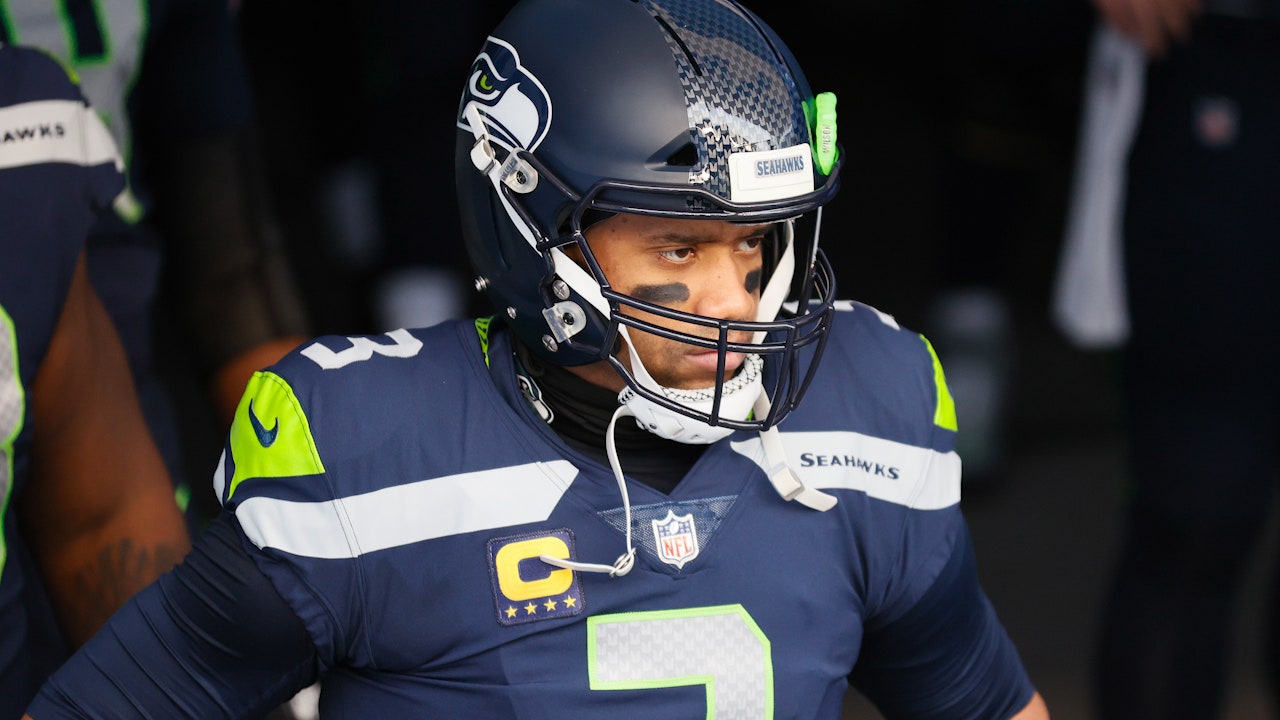 Skip Bayless: Russell Wilson voicing his frustrations with Seahawks is due to the 'Brady Effect' | UNDISPUTED