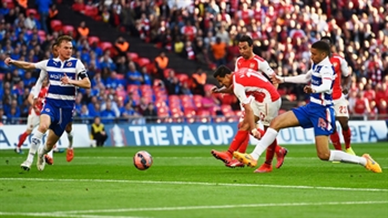 Alexis Sanchez puts Arsenal in front
