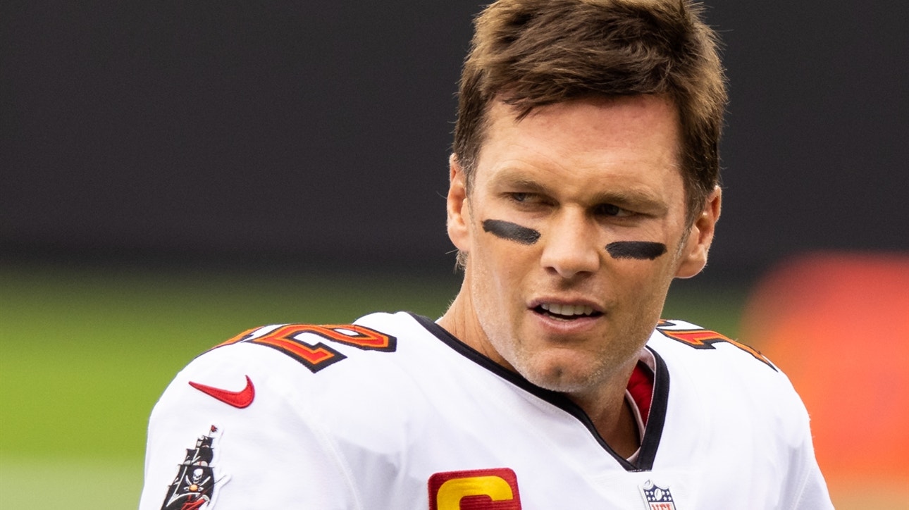 'Tom Brady is not the coach, he must respect his teammates' √¢‚Ç¨‚Äù Shannon Sharpe on Brady cursing out Bucs' teammates | UNDISPUTED