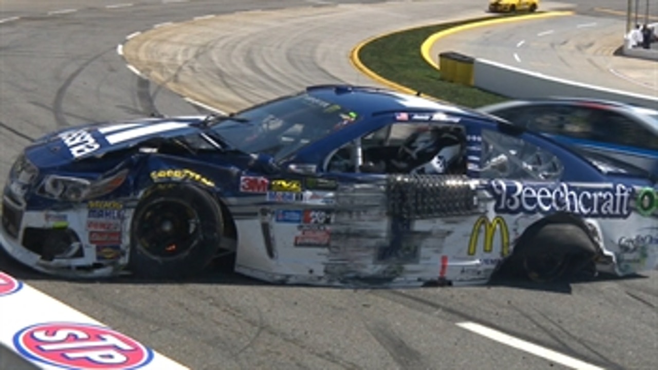 Jamie McMurray Cuts Tire and Slams into Outside Wall ' 2017 MARTINSVILLE ' FOX NASCAR