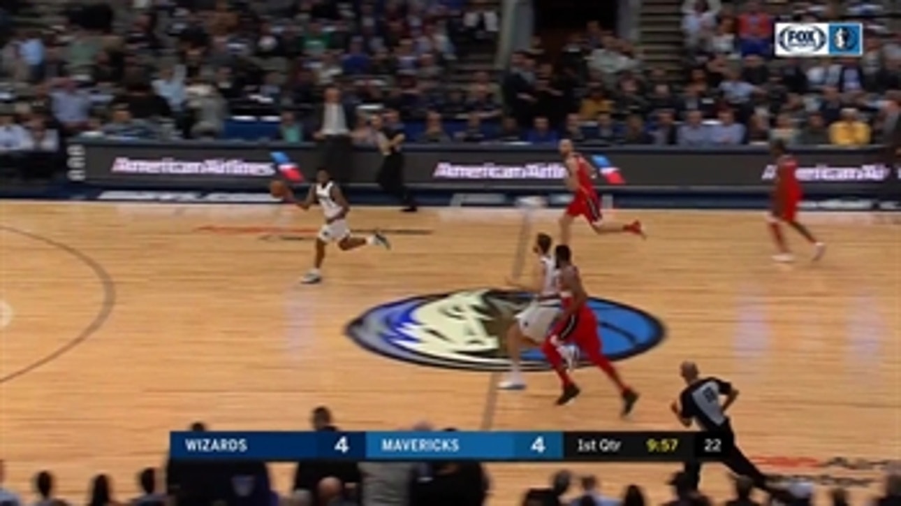 DSJ does 360-degree dunk vs. Washington Wizards ' Wizards at Mavericks