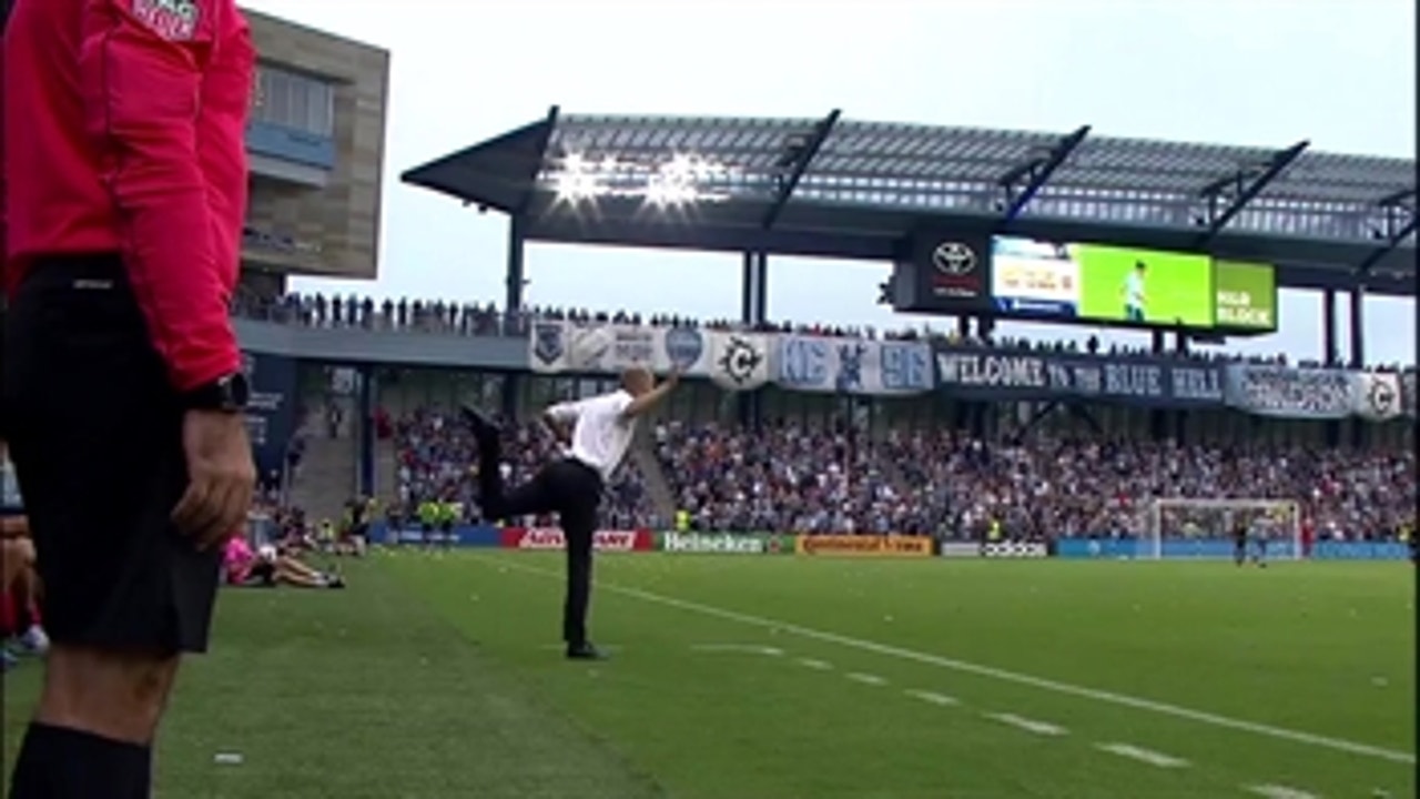 Columbus Crew head coach Gregg Berhalter incredible scorpion kick ' 2016 MLS Highlights