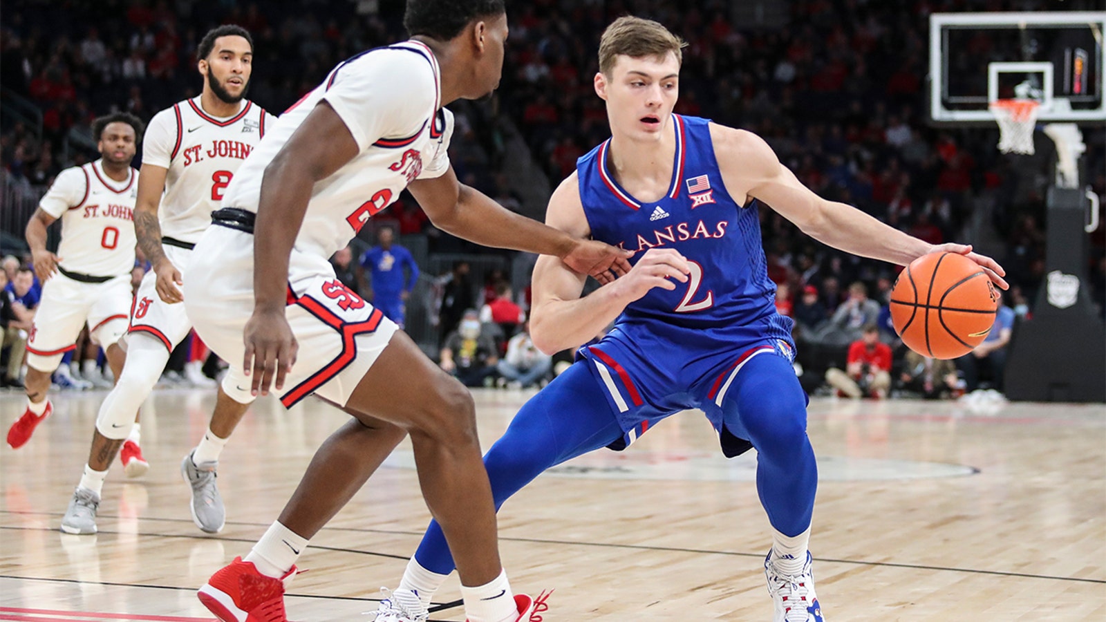 Christian Braun goes off for a career-high 31 points as Kansas pulls away late